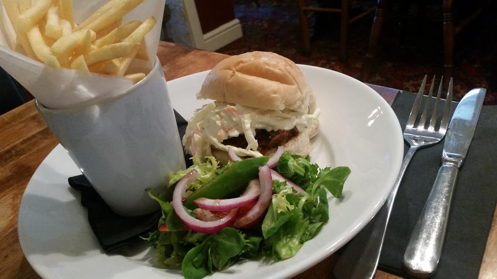 The Black Horse Swaffham Bulbeck エクステリア 写真